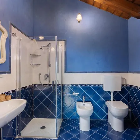 Torre Delle Rose Farm stay Castelvecchio (Florence)