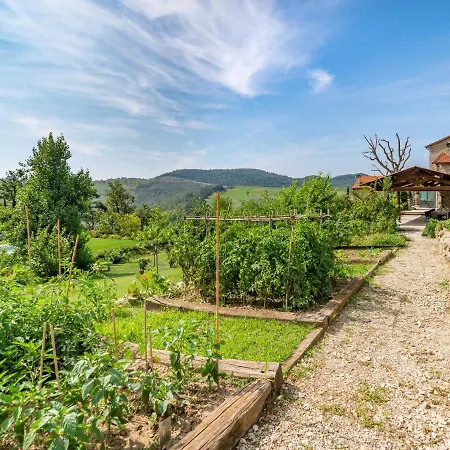 Farm stay Torre Delle Rose Castelvecchio (Florence)